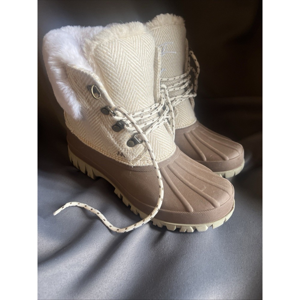Mykos Women's Brielle Lace-Up Boots - Picture 7 of 7